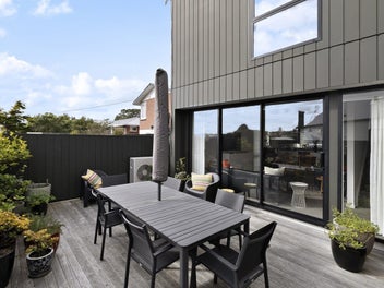 Smart townhouse in a great location