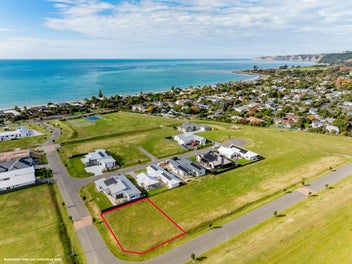Brand-new coastal retreat by the beach