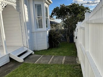 Image 1 of 32
