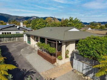 Peaceful, Private and Packed with Extras