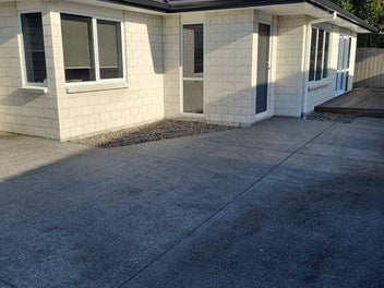 Image 1 of 18