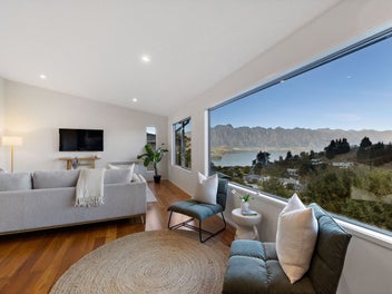 Alpine home and income