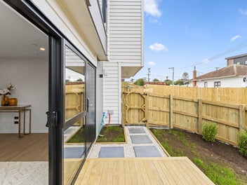 New Freehold Family Homes in a Handy Location!