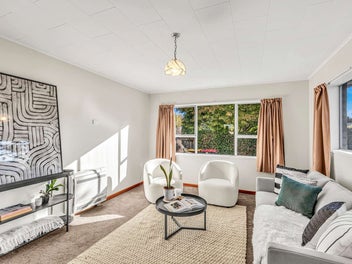 Freshly Updated and Great Central Location!