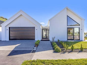 Lifestyle Views, Modern Living
