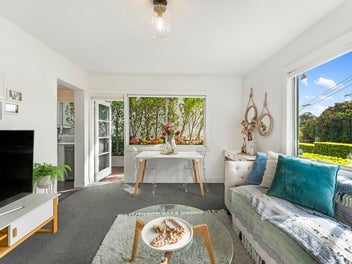 Vendor Says Sell - Declared Reserve $720,000