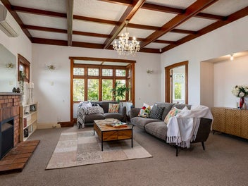 Elevated Full-Site Bungalow - Vendor has gone!