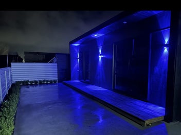 Image 1 of 8