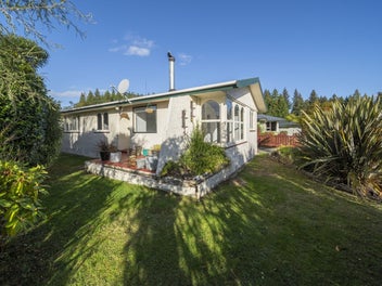 Te Anau Gem