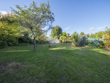 Te Anau Gem