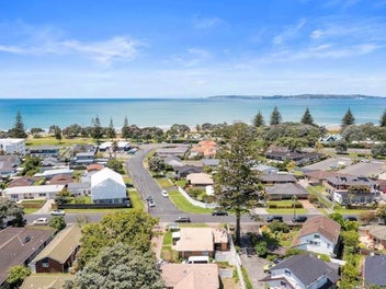 Image 1 of 11