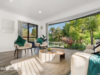 Long Bay Vibe,Torbay Life - One Level Brick + View