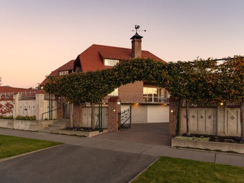 Where Lifestyle Takes Centre Stage.