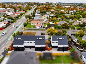 Ready to Move-In - only 2 left !