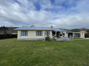 Image 1 of 15
