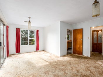 Deceased Estate - Renovation Dream - Must Sell