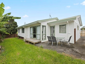 Spacious Family Living with Parkside Perks!