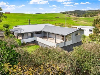 Private, Peaceful Country Lifestyle
