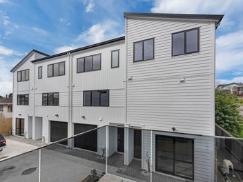 Stylish, Spacious, and Perfectly Positioned