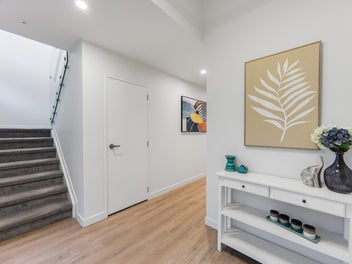 Vendor Has Bought! Urgent Sale