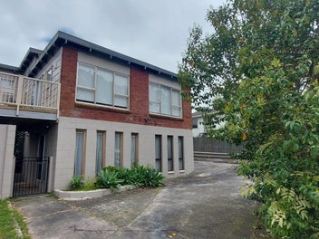 Image 1 of 17