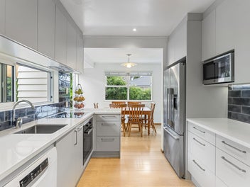 Dual Access Freehold Gem
