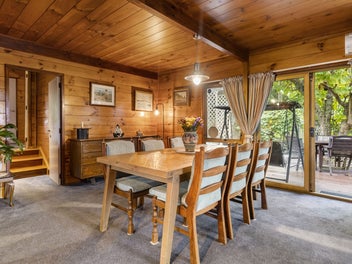 CHARACTER & CHARM, 767m2 FREEHOLD
