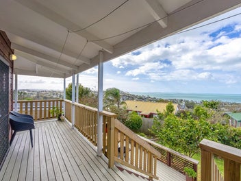 This One Will Steal Your Heart - Stanmore Bay