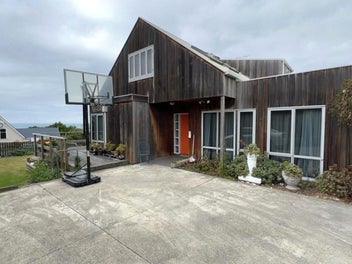 Image 1 of 11