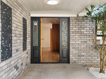 STYLE, SPACE, LUXURY & LOCATION!