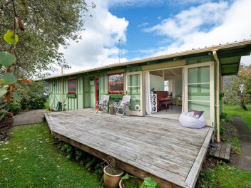 Cosy Cottage Charmer