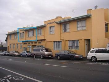 Image 1 of 5