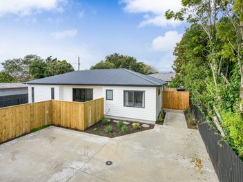 Modern new build at an affordable price!
