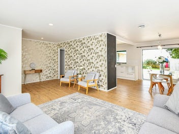SINGLE LEVEL BRICK AND TILE ON FREEHOLD 772M2