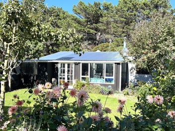 Lifestyle Choice - Vendors Negotiable