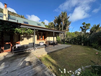 Image 1 of 18