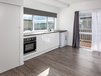 Fully Renovated 3 Villa for $569,000