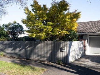 Charming & Convenient Avonhead Haven