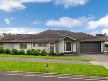 Stylish, Private, Single Level Haven