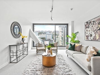 ABSOLUTE BARGAIN - PREMIUM APARTMENT