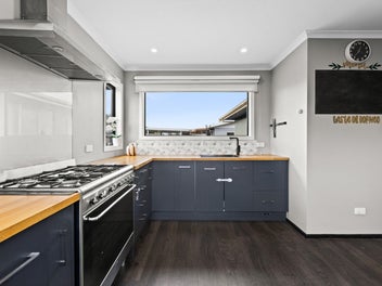 Smart Buy with Space and Security