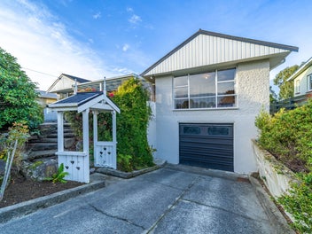 Family Home in Hawthorndale