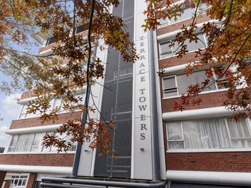 Pared Back Parnell Pied A Terre