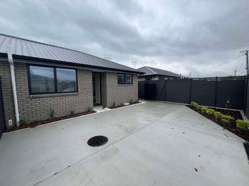 Image 1 of 8