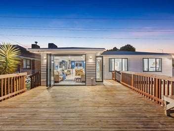 Stunning Family Home!