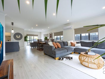 Owner Downsizing & Very Motivated to Move On