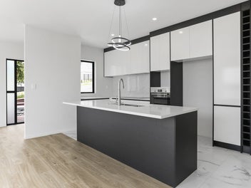 Spacious, stylish and perfectly positioned