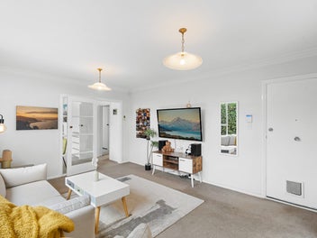 Charming & Convenient Avonhead Haven