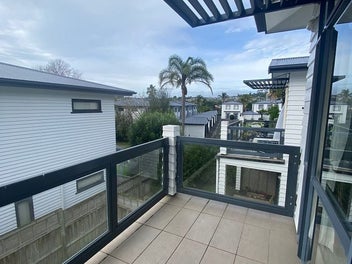 Image 1 of 16