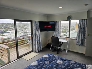 Image 1 of 11